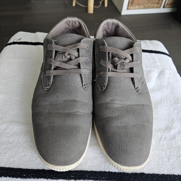 Steve Madden men's casual size 10 - Picture 2 of 6